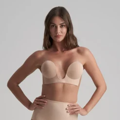 Soutien-gorge bandeau adhésif dos nu et décolleté plongeant Beige Bye Bra