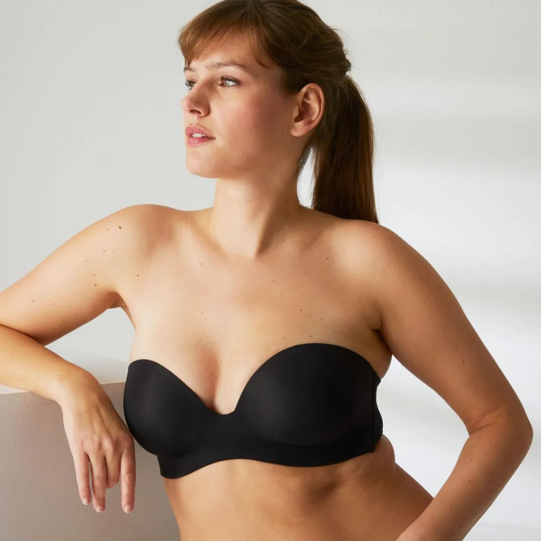 Soutien-gorge bandeau armatures
