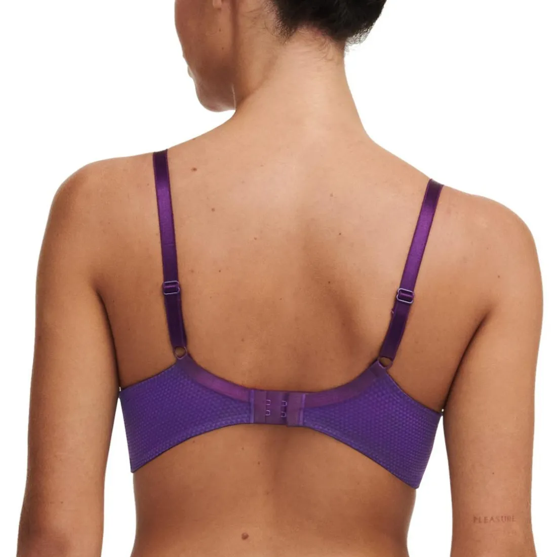 Soutien-gorge coque plongeant violet Passionata