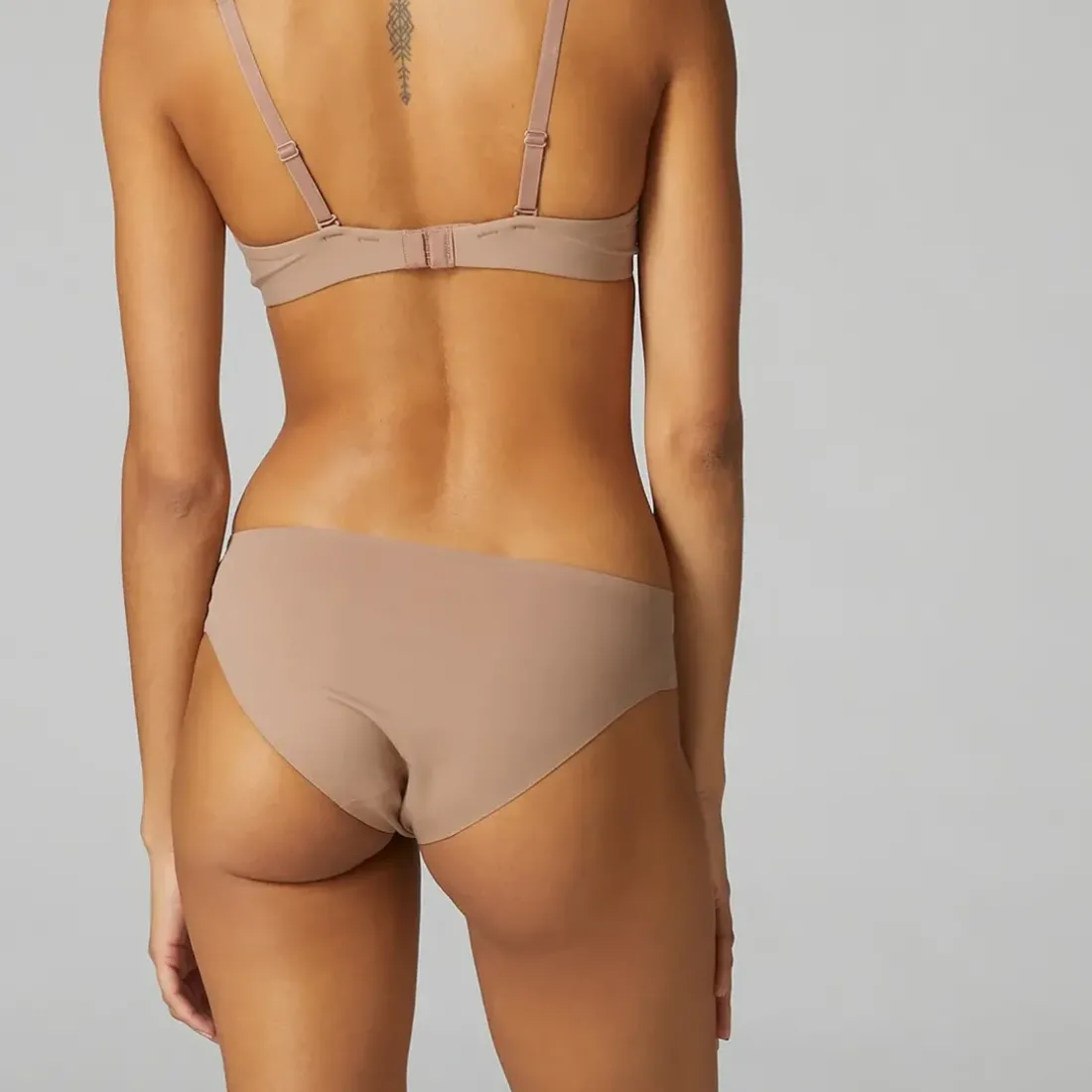 Soutien-gorge coques armatures Peau Rosée