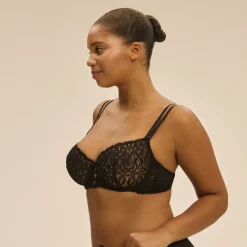 Soutien-gorge corbeille