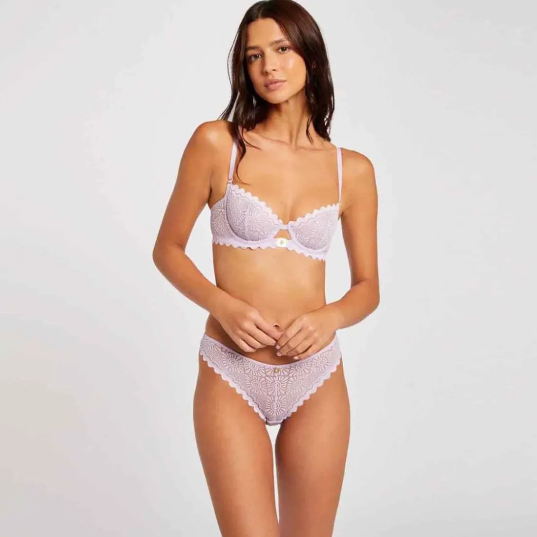 Soutien-gorge corbeille parme Lison violet