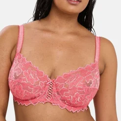 Soutien-gorge emboitant à armatures dentelle - Rose