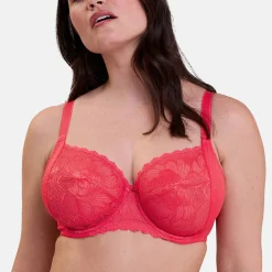 Soutien-gorge emboitant avec armatures