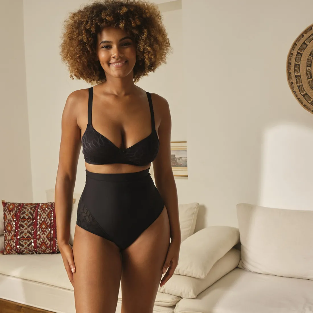 Soutien-gorge emboitant moulé sans armatures noir