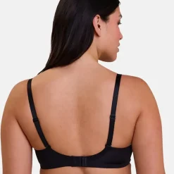 Soutien-gorge emboitant moulé sans armatures noir