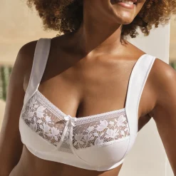Soutien-gorge emboitant sans armatures en coton biologique blanc