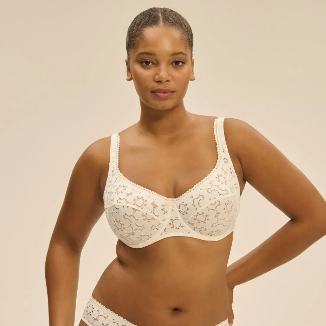 Soutien-gorge emboîtant Plongeant