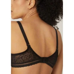 Soutien-gorge paddé armatures