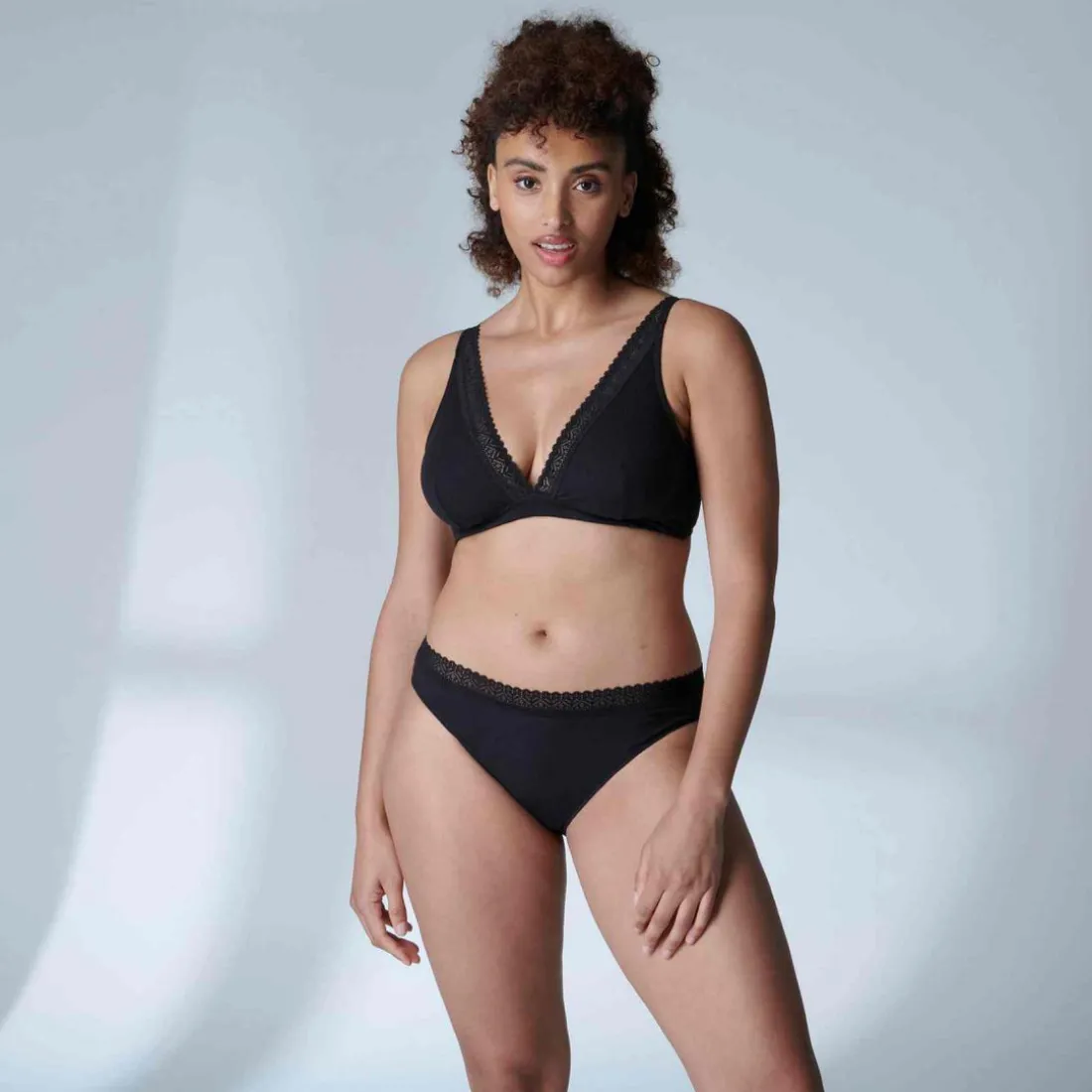 Soutien-gorge plongeant armatures - Noir en coton