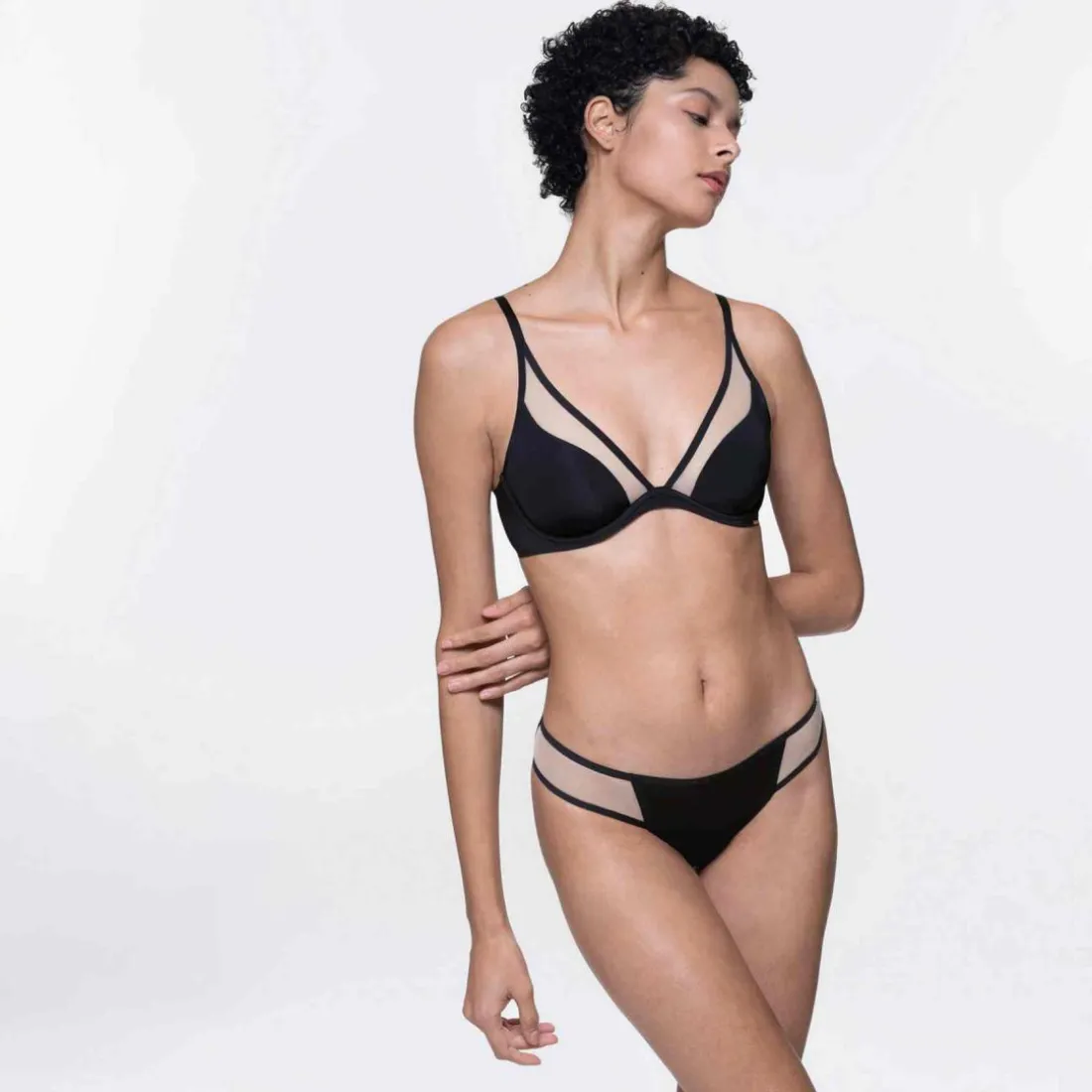 Soutien-gorge plongeant armatures - Dorina Noir