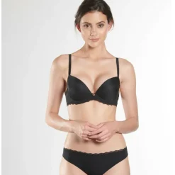 Soutien-gorge plongeant coques armatures noir