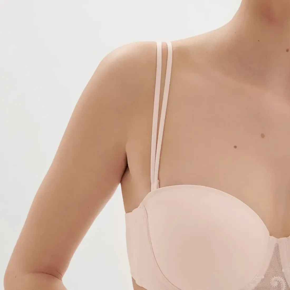 Soutien-gorge sans-bretelles Poudre