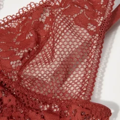 Soutien-gorge triangle sans armatures en dentelle - Rouge