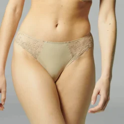 String - Peau