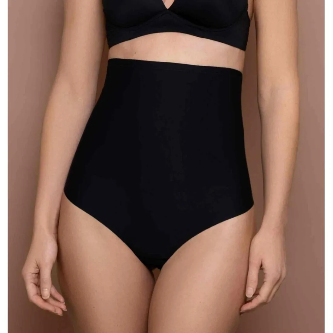 String taille haute sculptant - Noir Bye Bra