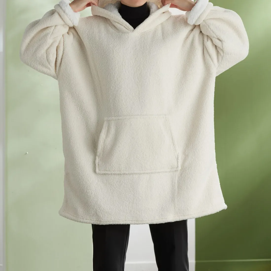 Sweat Plaid Bouclette en polyester CAPUCHE 70 x 87 MATCHA + MOKA Creme