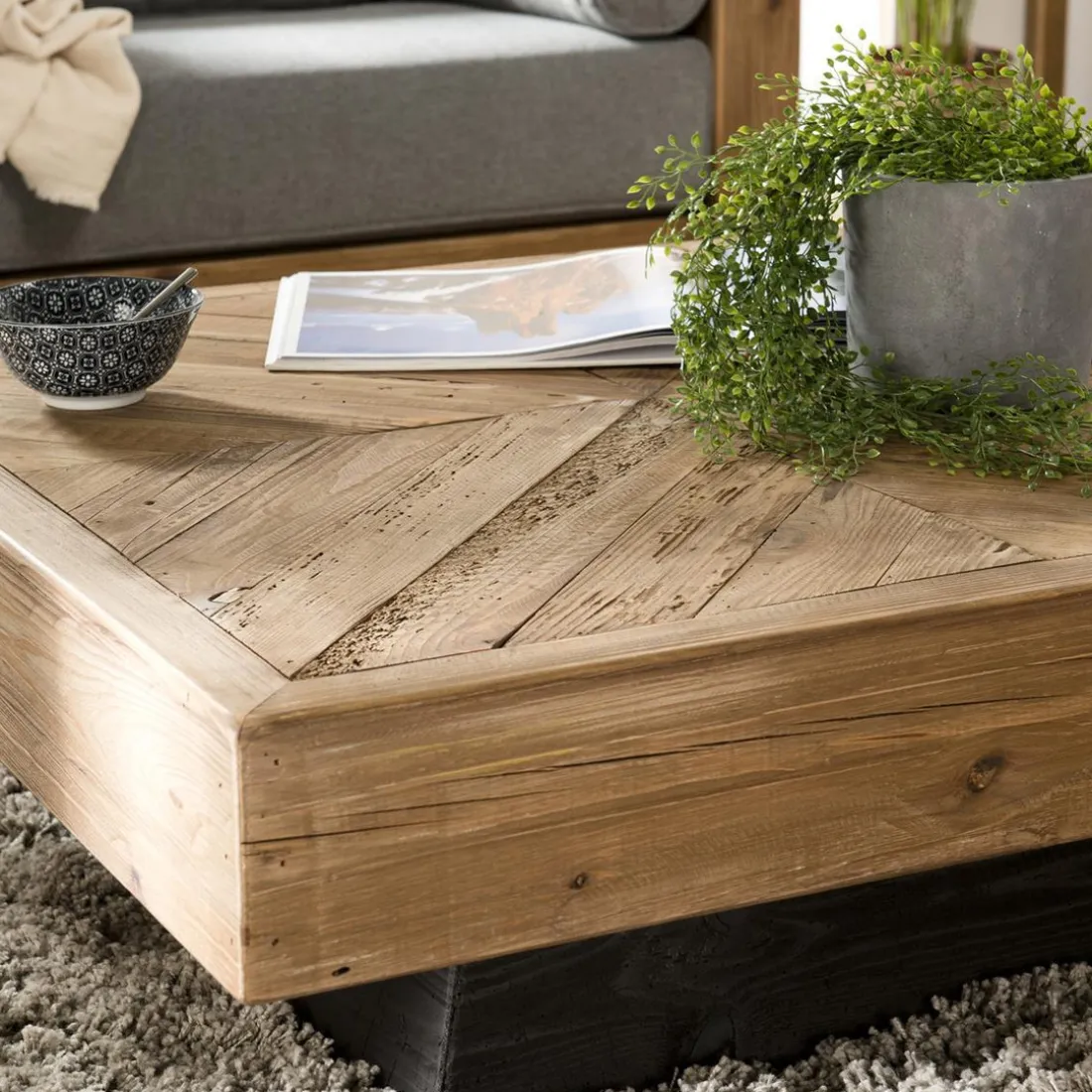 Table Basse Carrée ANDRIAN Bois Pin Recyclé