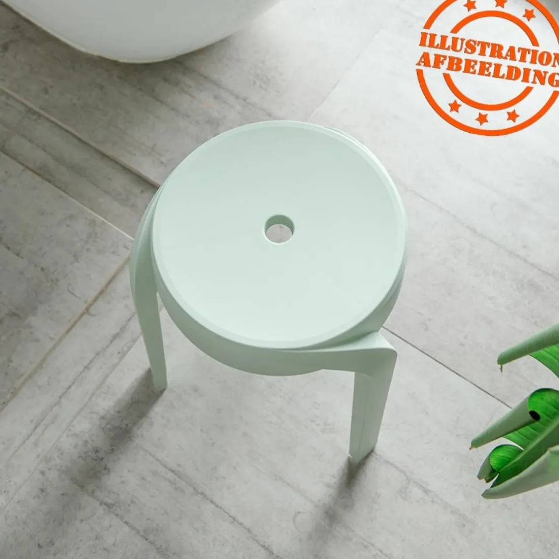 Tabouret bas empilable 'POMPA' en matière plastique vert clair