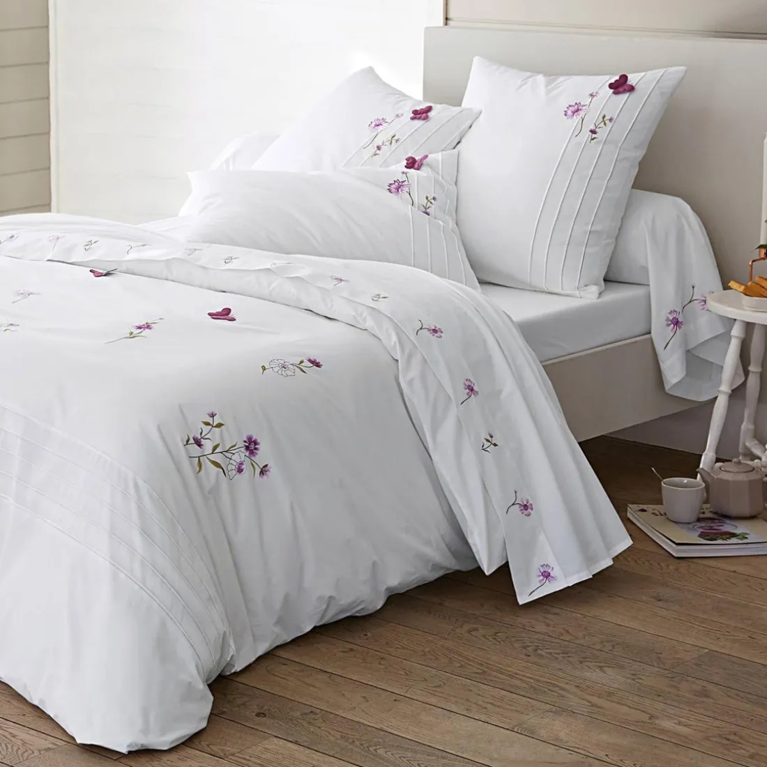 Taie d'oreiller sac brodée en coton percale DR.LORENZA - Blanc