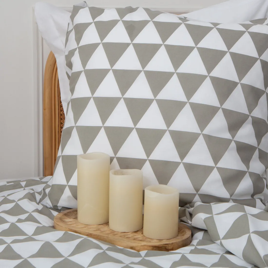 Taie d'oreiller, taie de traversin en coton LORENZ - Gris/Blanc