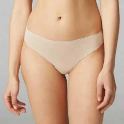 Tanga - Nude