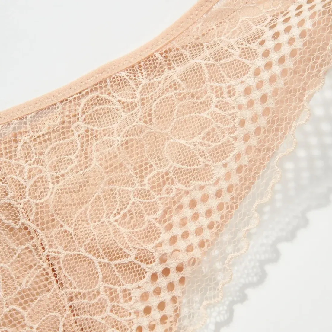 Tanga blanc