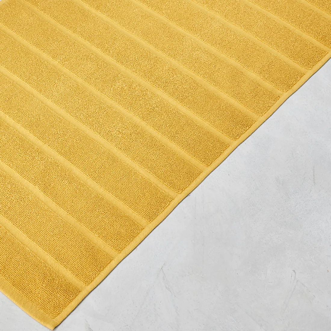 Tapis de Bain TODAY Essential, jaune Ocre