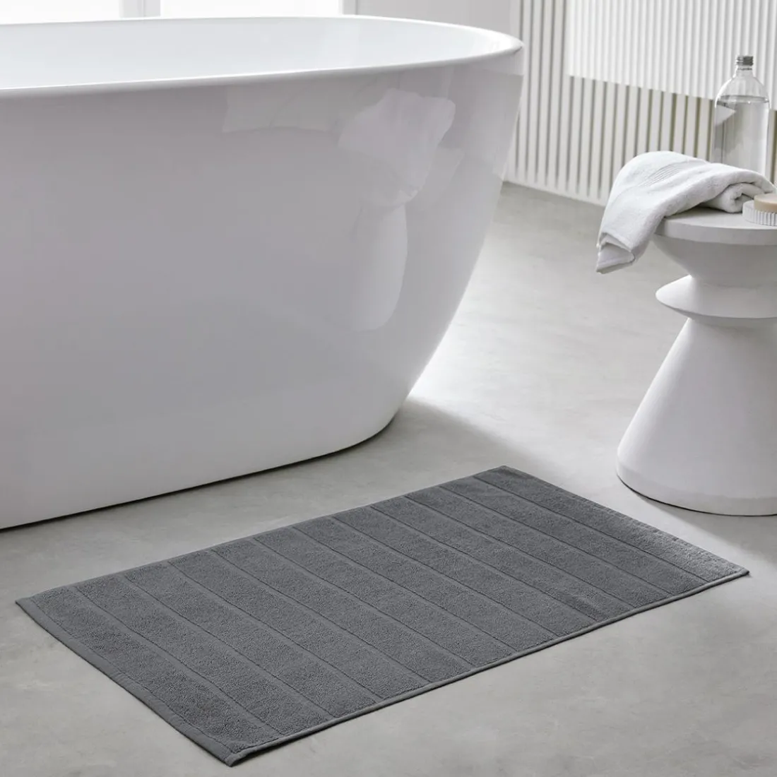Tapis de Bain TODAY Essential, Acier gris