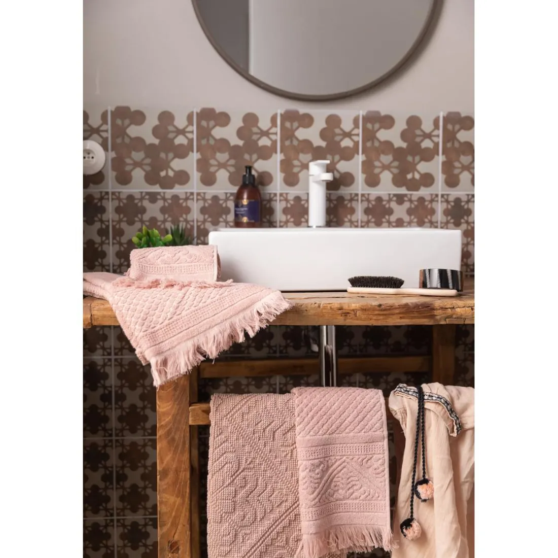Tapis de bain uni Elly Blush 54 x 110