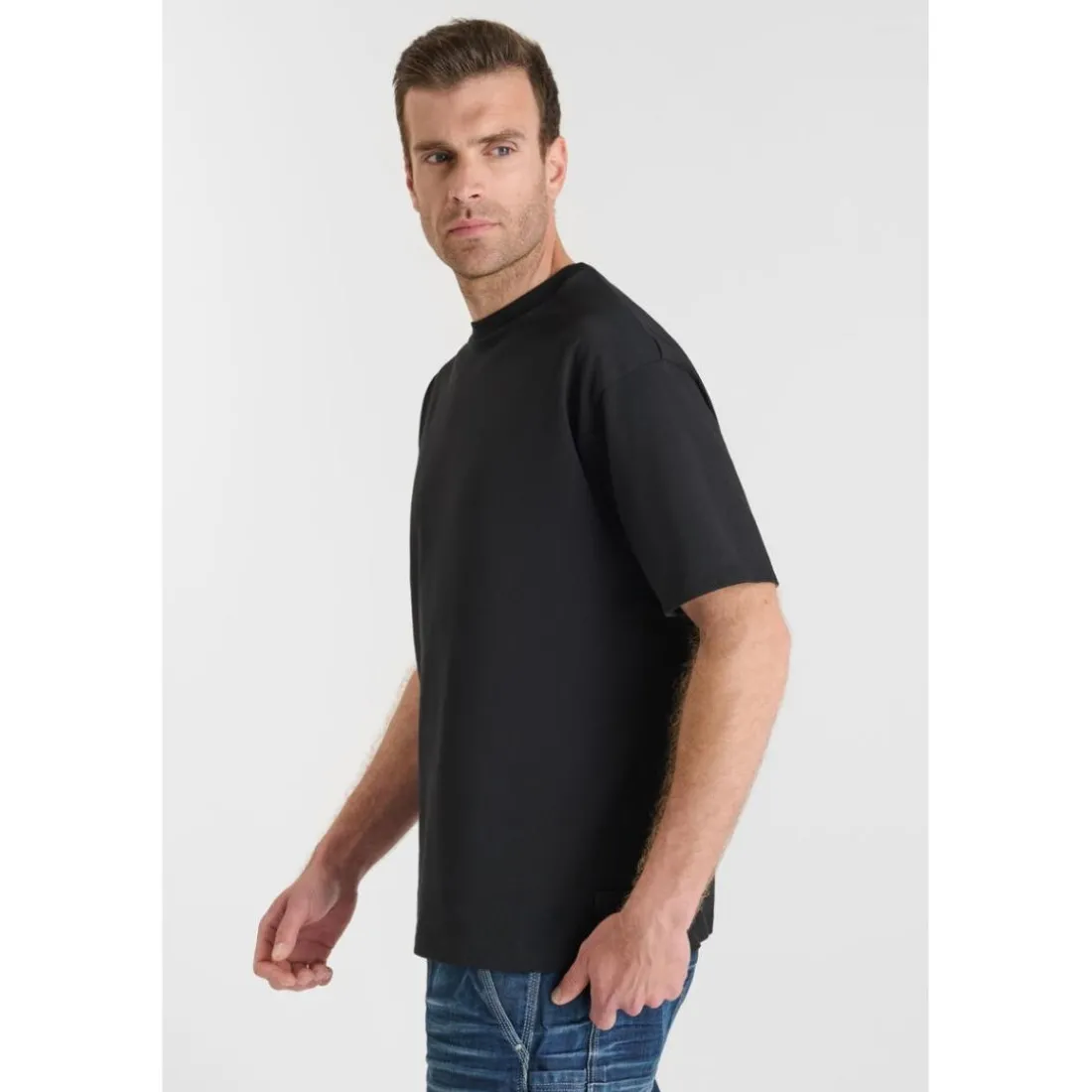 Tee-Shirt FRAKE noir en coton Igor