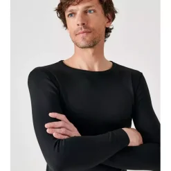 Tee-shirt manches longues col rond en maille noir