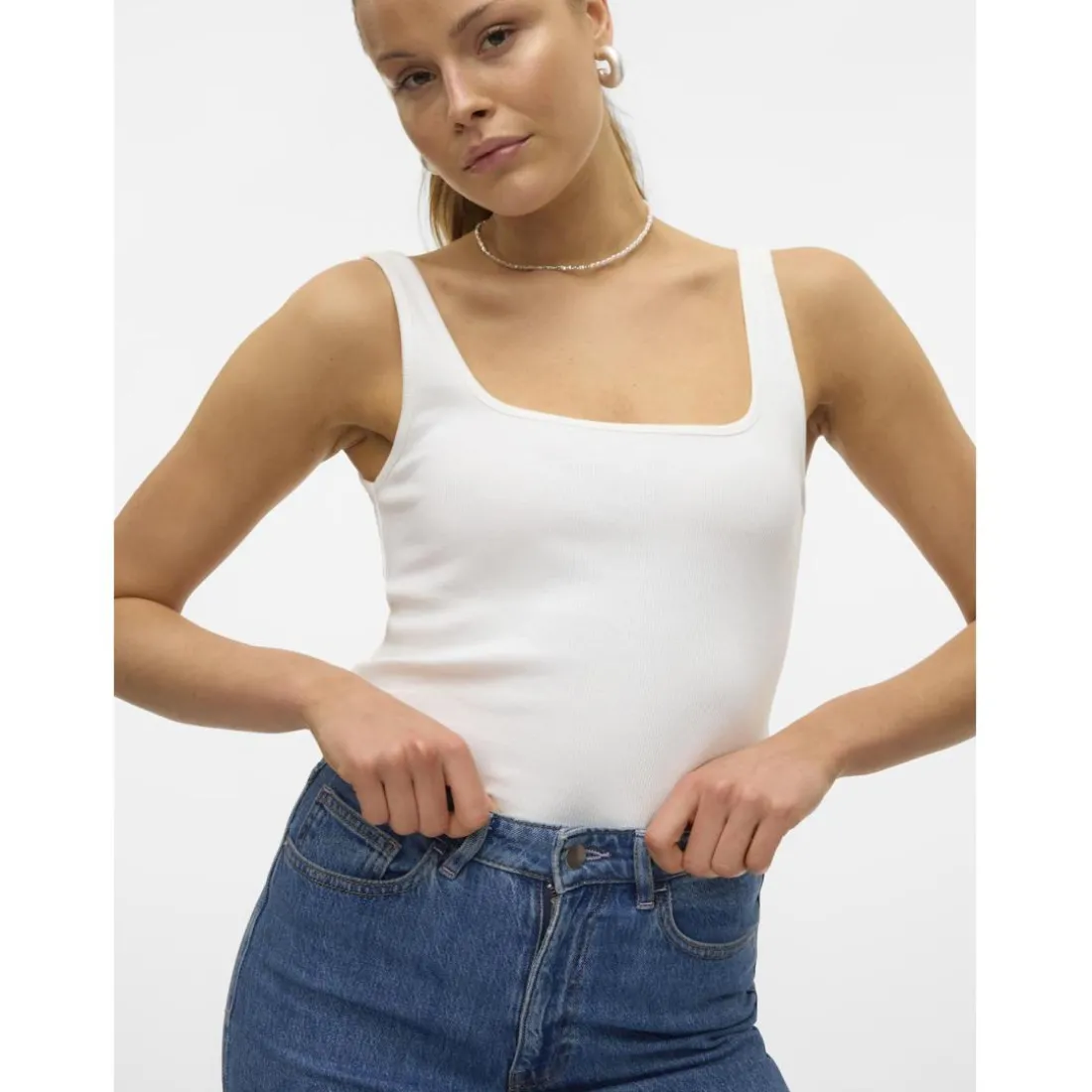 Top col carré sans manches blanc en coton bio Nora