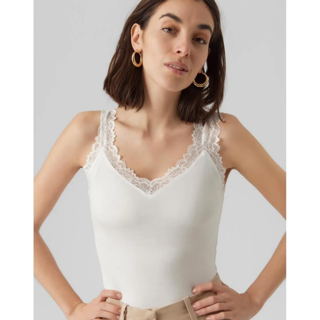 Top Tight Fit Col rond Sans manches Longueur regular blanc en viscose Lila