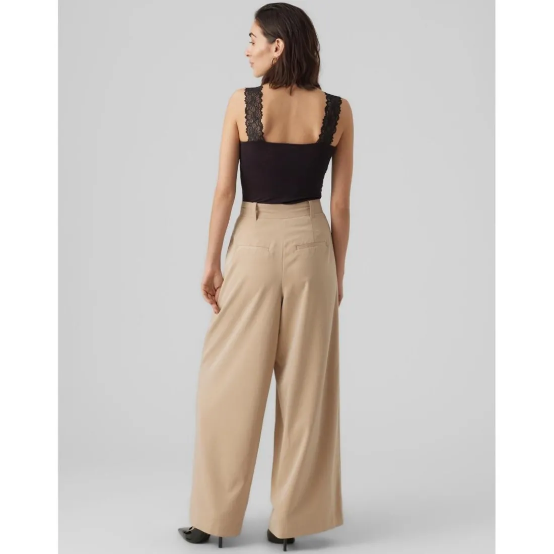 Top Tight Fit Col rond Sans manches Longueur regular noir en viscose