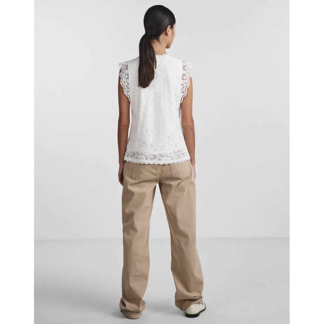 T-shirt regular fit sans manches blanc en nylon