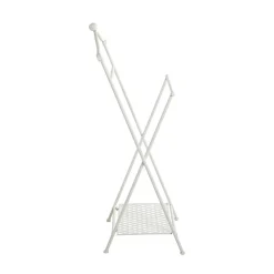 Valet de chambre blanc vintage