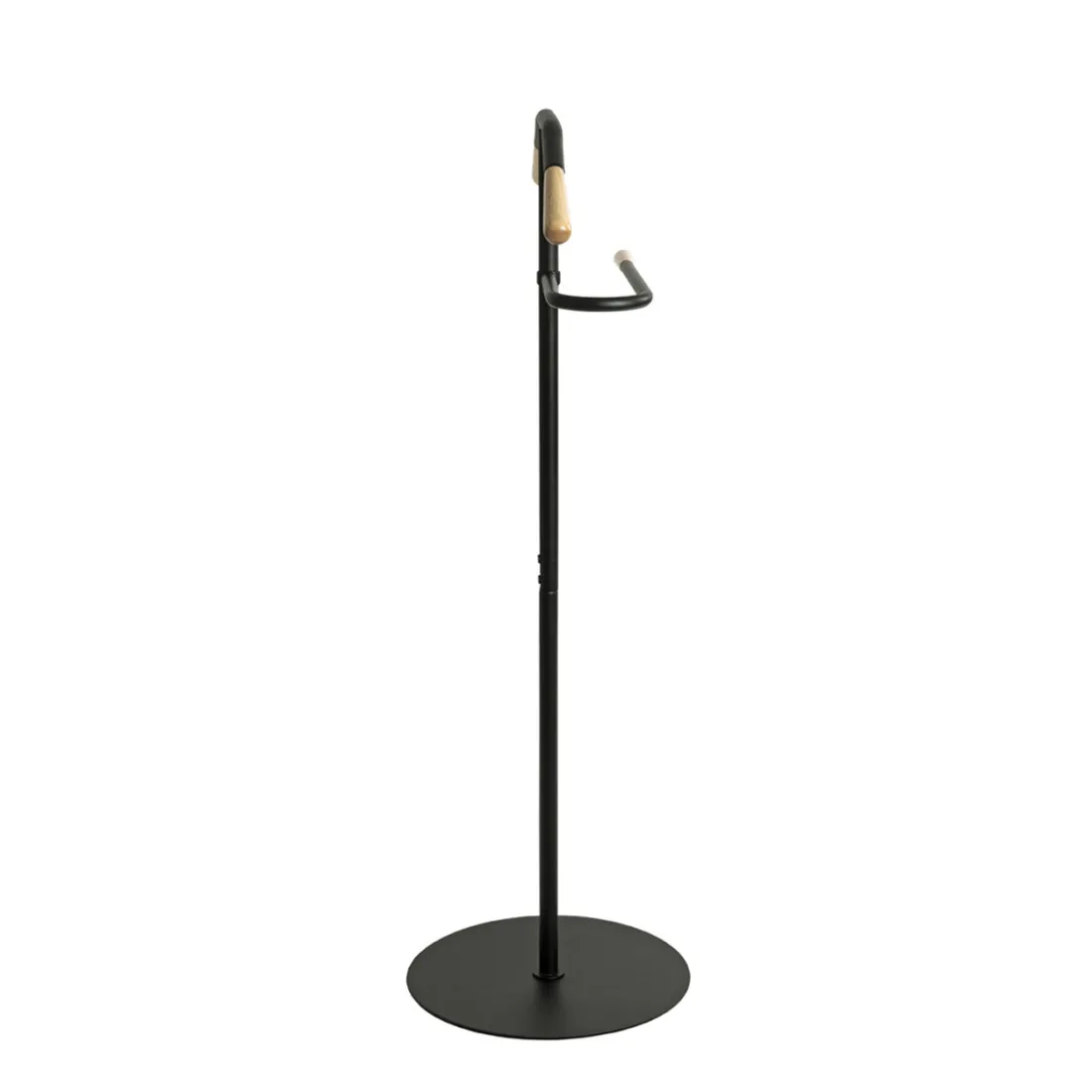 Valet en tube d'acier peint en noir par poudrage applications en bois massif naturel
