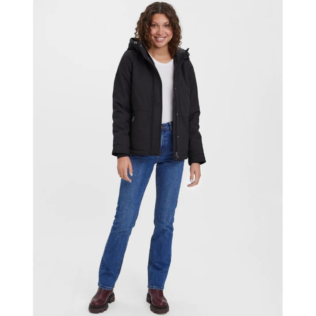Veste Capuche Manches longues Court noir Mila
